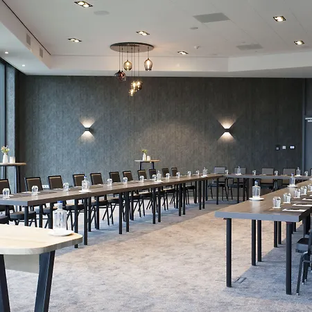 Der Valk Nijmegen-lent 호텔 4*