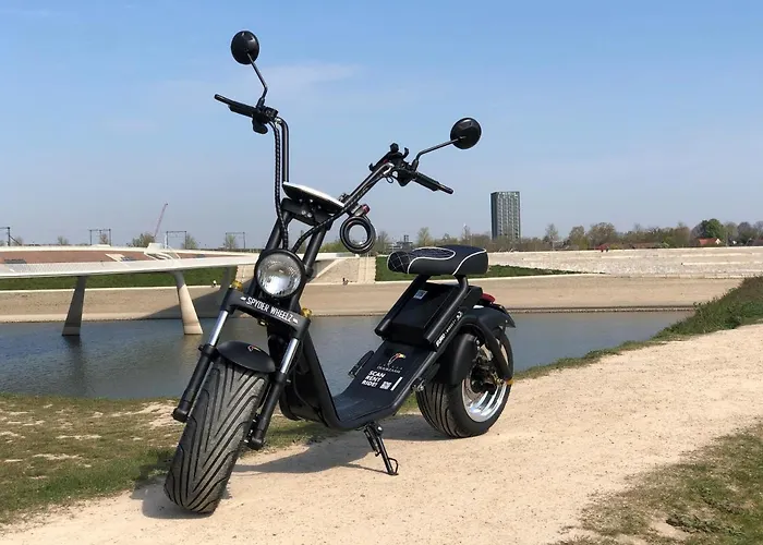 فان دير فالك نايميخن-لينت 4* نايميخين